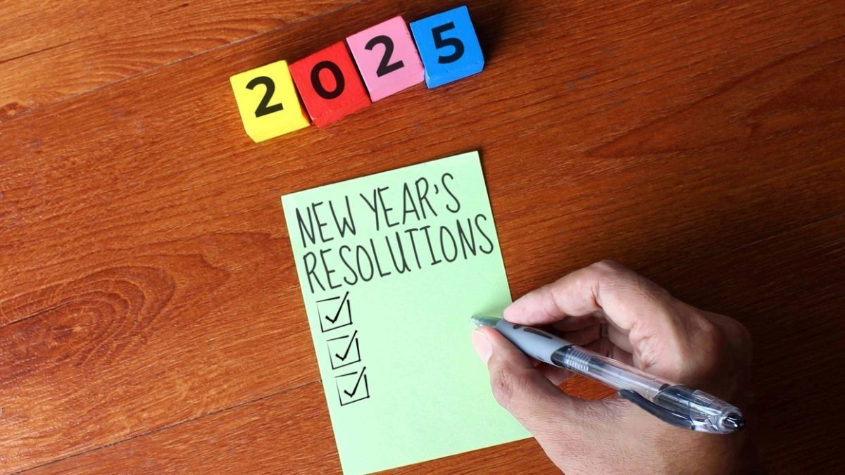 Why do people struggle with keeping their New Years resolution? It is a familiar cycle of setting lofty resolutions, convinced that this year will be different, yet by mid-year, they tend to slip away. Photo courtesy of Shutterstock. 