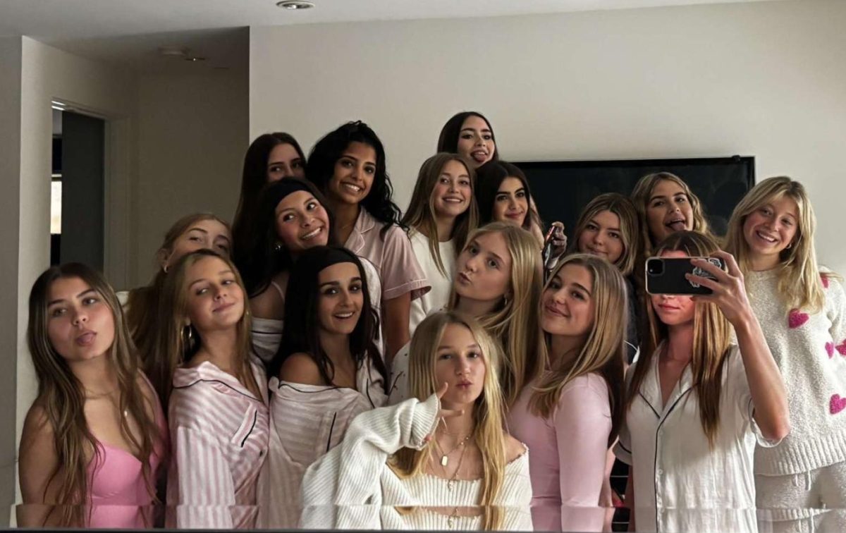 The group poses for a Galentine's mirror picture. In the background, 'So Many Times' by Gadjo was playing. Left to right, top row: Anita Abrishami (9), Talia Benhaim (9), Jada Nilsen (9), Sienna StClair (9), Mia White (9), (middle row) Ursula Lanutti (9), Bria Bendarz (9), Dylan Kupiec (9), Tess Franklin (9), Lola Berman (9), (bottom row) Valeria Palma (9), Addie Matthies (9), Valentina Giunti (9), Avery Kapsch (9), Kenna Wilkinson (9), Piper Doh (9) and Samantha Saba (9). Photo courtesy of Eamon Hinton. 