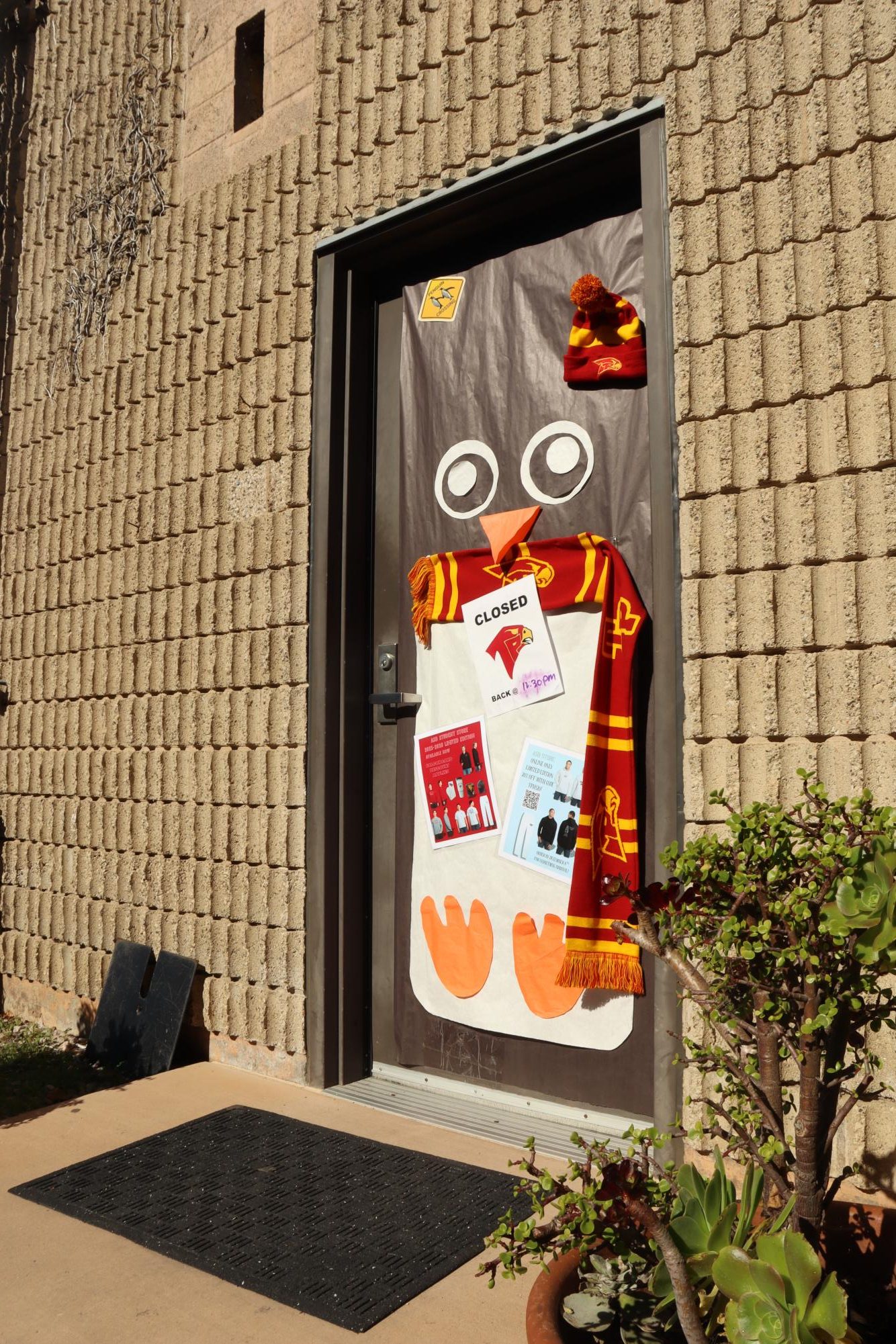 Photo collage: Holiday door decorating contest