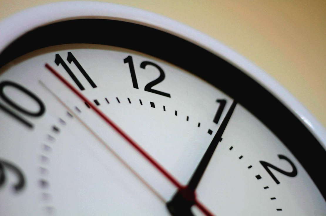 The clock jumps from 2 a.m. to 3 a.m. across all U.S. states except Arizona and Hawaii this Sunday, bringing an hour of extra daylight to evening hours. Every year, daylight saving time (DST) in the United States jumped forward on the second Sunday of March and fell back on the first Sunday of November. Photo courtesy of Creative Commons.