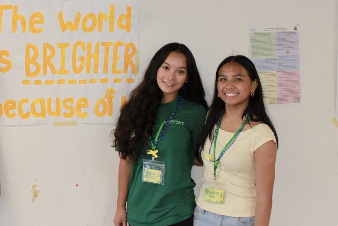 PALs members Emma Beckwith (11) and Elizabeth Cruz (11) will hold leadership positions next year. The class elected Beckwith as President and Cruz as head the New Student committee the Friday before Spring Break. Photo courtesy of PALs.